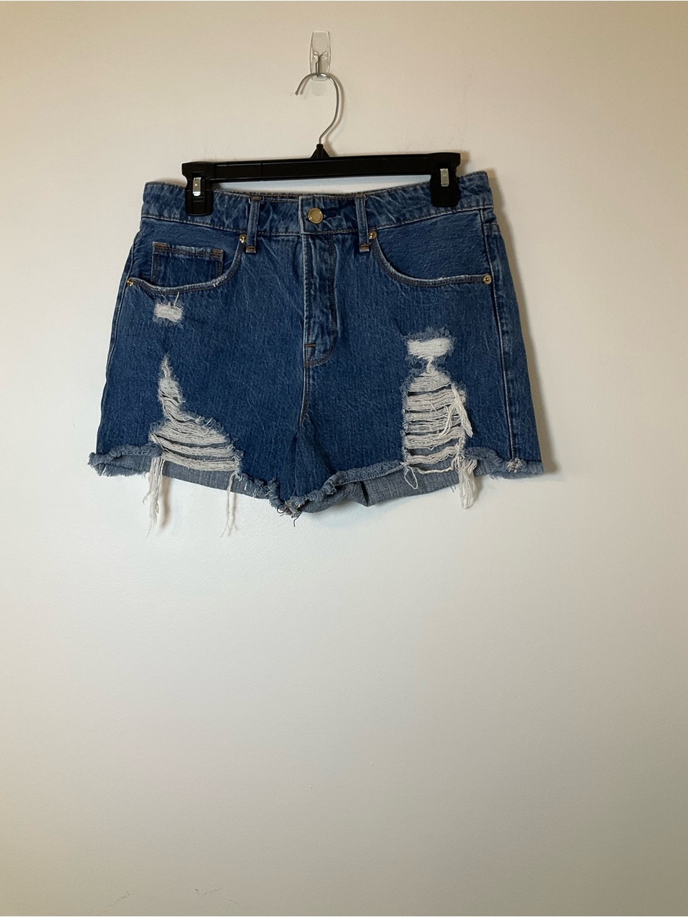 Good American Distressed Denim Shorts Raw Hem Blue Size 2/26